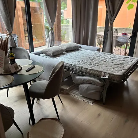 Luxury Seaside With Jacuzzi And Sauna - 10 Gardens - & Relax Croatia *