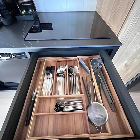 Luxury Seaside With Jacuzzi And Sauna - 10 Gardens - & Relax Croatia 펜션 *