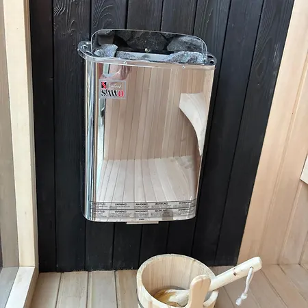 別荘 Luxury Seaside With Jacuzzi And Sauna - 10 Gardens - & Relax Croatia