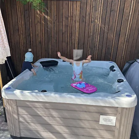 Luxury Seaside With Jacuzzi And Sauna - 10 Gardens - & Relax Croatia 펜션 프리블라카