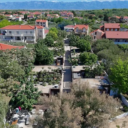 Luxury Seaside With Jacuzzi And Sauna - 10 Gardens - & Relax Croatia Prázdninový dům *