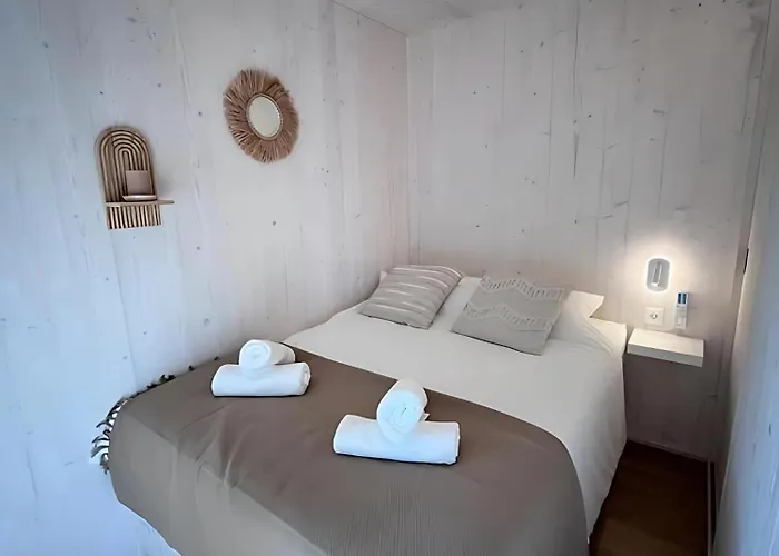 Tatil Evi Luxury Seaside With Jacuzzi And Sauna - 10 Gardens - & Relax Croatia