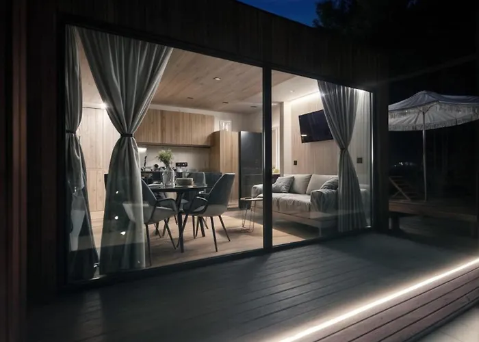 Tatil Evi Luxury Seaside With Jacuzzi And Sauna - 10 Gardens - & Relax Croatia