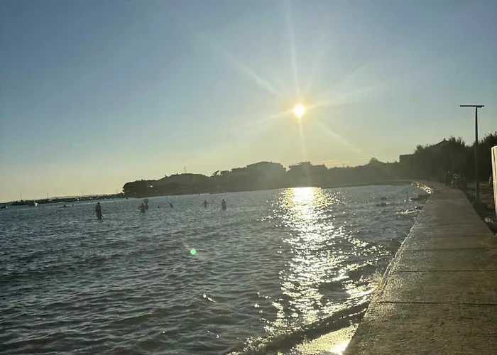 Vikendica Luxury Seaside With Jacuzzi And Sauna - 10 Gardens - & Relax Croatia Privlaka (Zadar)