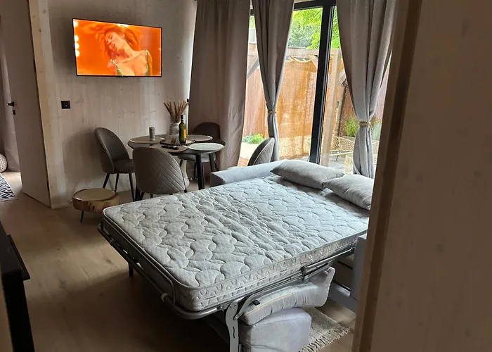 Luxury Seaside With Jacuzzi And Sauna - 10 Gardens - & Relax Croatia
